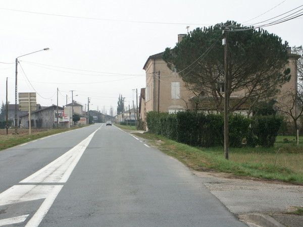 BOURRAN 47320 COMMUNAUTE DE COMMUNES DE PRAYSSAS 598 HA.