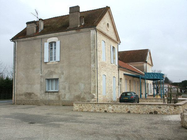 BOURRAN 47320 COMMUNAUTE DE COMMUNES DE PRAYSSAS 598 HA.