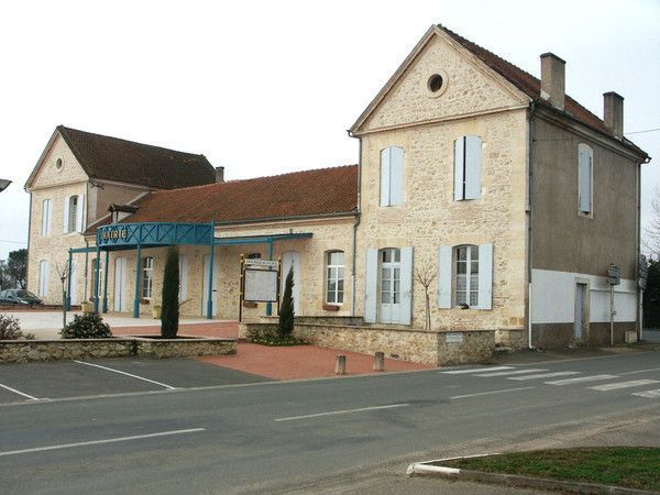 BOURRAN 47320 COMMUNAUTE DE COMMUNES DE PRAYSSAS 598 HA.